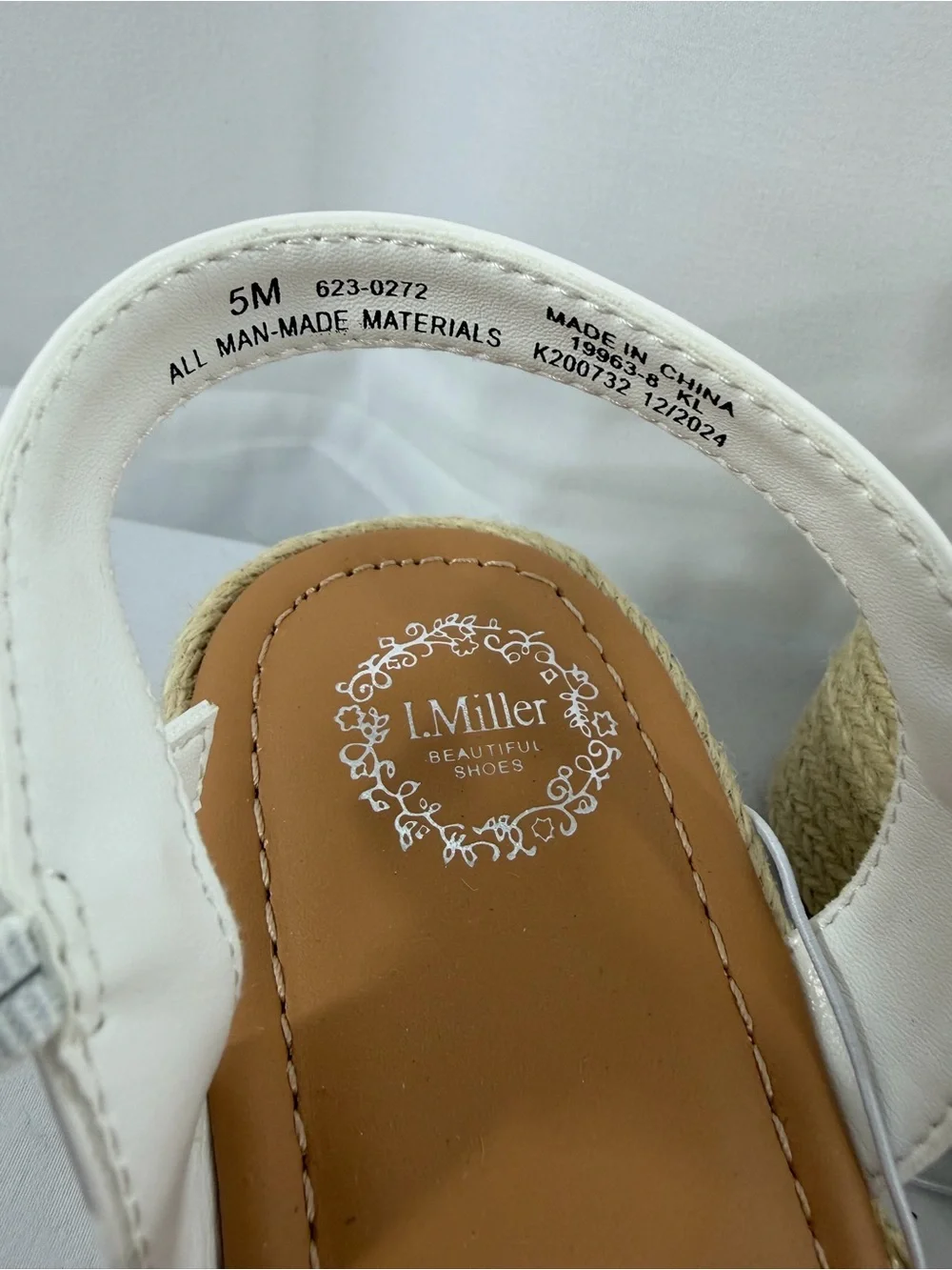 NWT I. Miller Women’s Size 5 White Floral Platform Espadrille Sandals